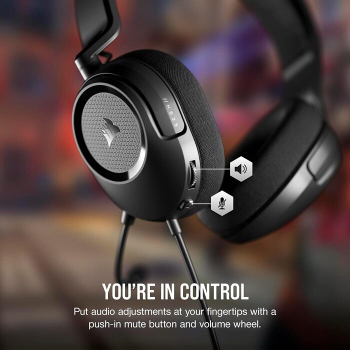 Corsair HS35 v2 Multiplatform Wired Gaming Headset, Flexible Omni-Directional Microphone, Universal 3.5mm Connection, PC, Mac, PS5, PS4, Xbox, Nintendo Switch, Mobile – Carbon - Image 3